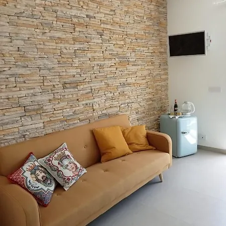 Nocleg ze śniadaniem Casa D'oro *